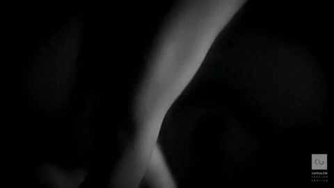 Cafe Glow - Don't Explain 1