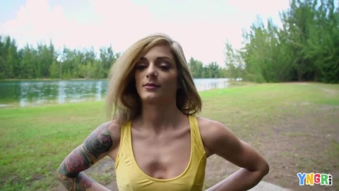 Unexpected Blowjob And Fuck In A Public Golf Park