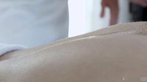 Massage Will Not Hurt Your Friendship